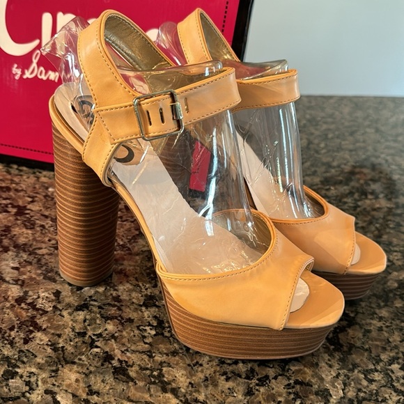 Sam Edelman Cosmo Naked open toe heel NIB 8.5 - Picture 3 of 11